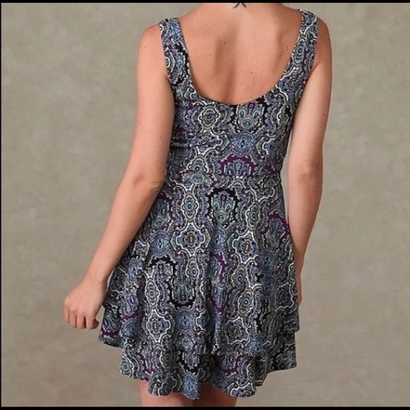 Free People tiers casual paisley dress - Picture 4 of 6